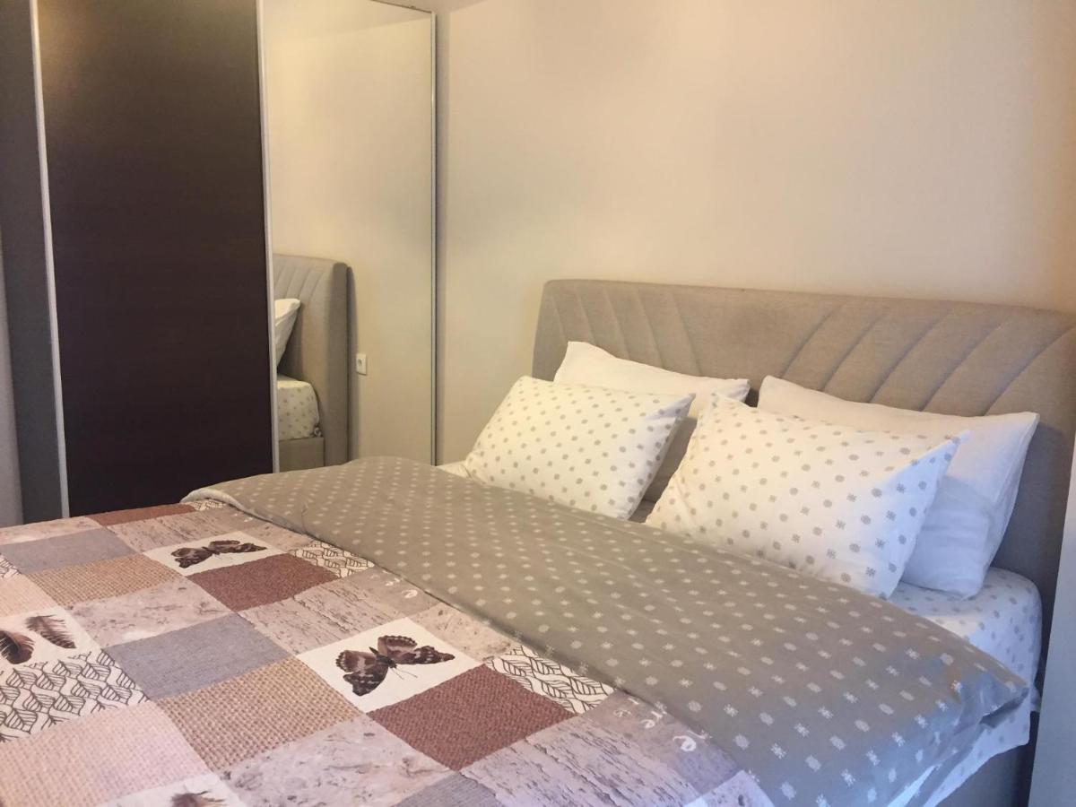 Sol'S M2 White Modern Apartments Tbilisi Luaran gambar
