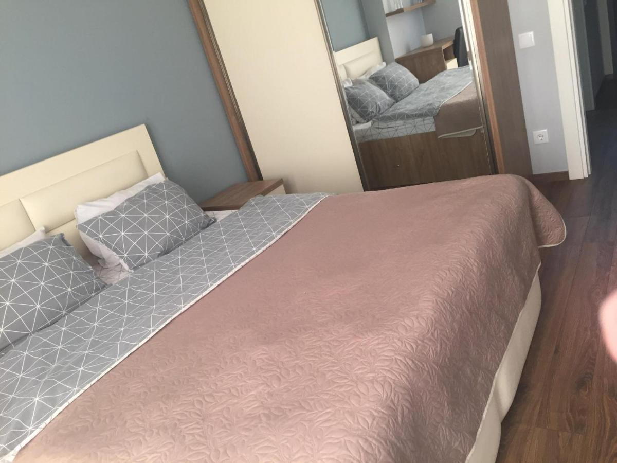 Sol'S M2 White Modern Apartments Tbilisi Luaran gambar