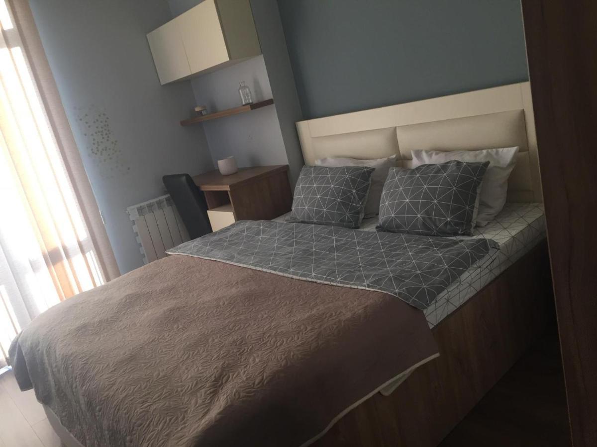 Sol'S M2 White Modern Apartments Tbilisi Luaran gambar