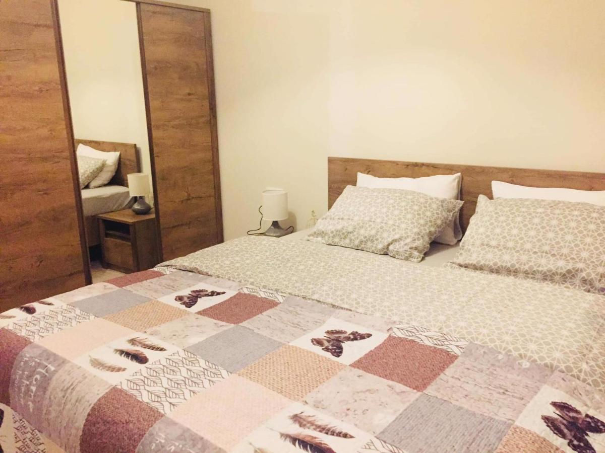 Sol'S M2 White Modern Apartments Tbilisi Luaran gambar