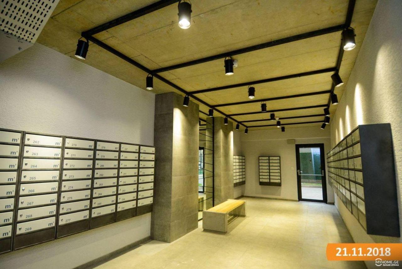 Sol'S M2 White Modern Apartments Tbilisi Luaran gambar