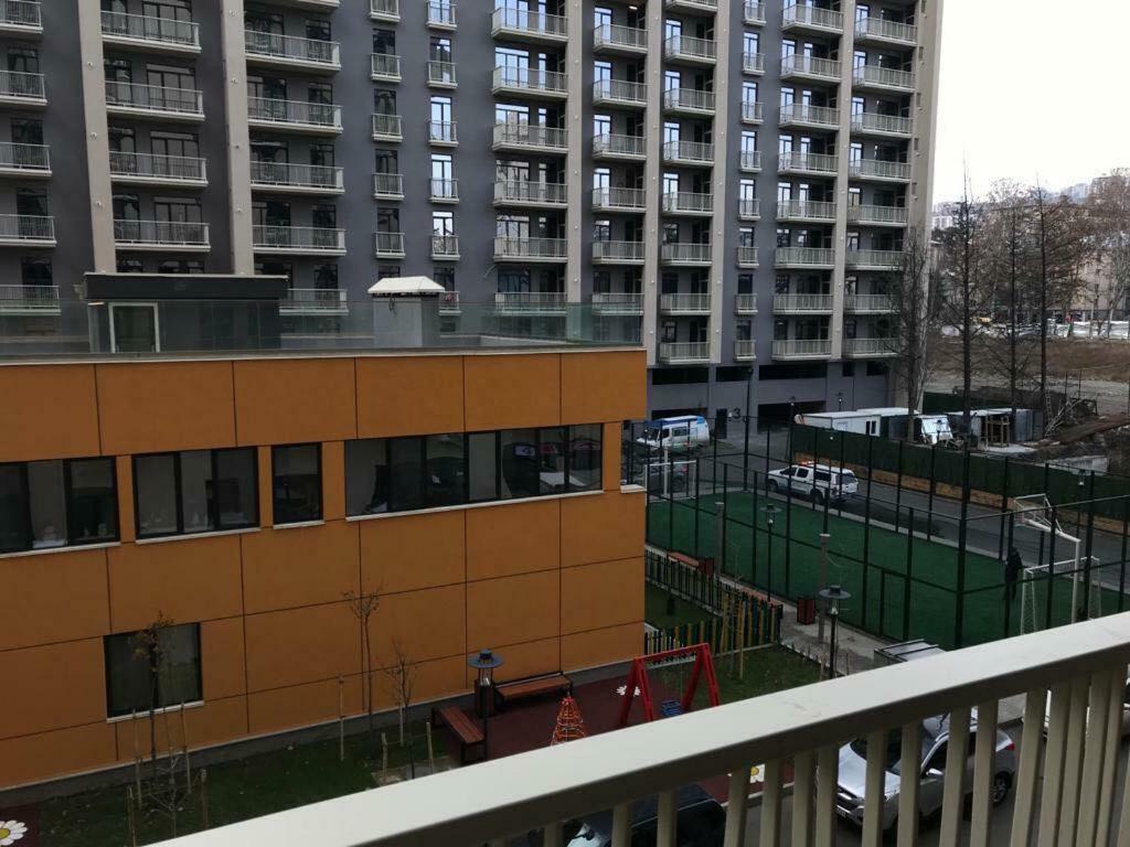 Sol'S M2 White Modern Apartments Tbilisi Luaran gambar